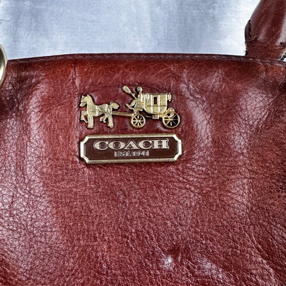Authentic Coach Leather Bag - Picture 4 of 12